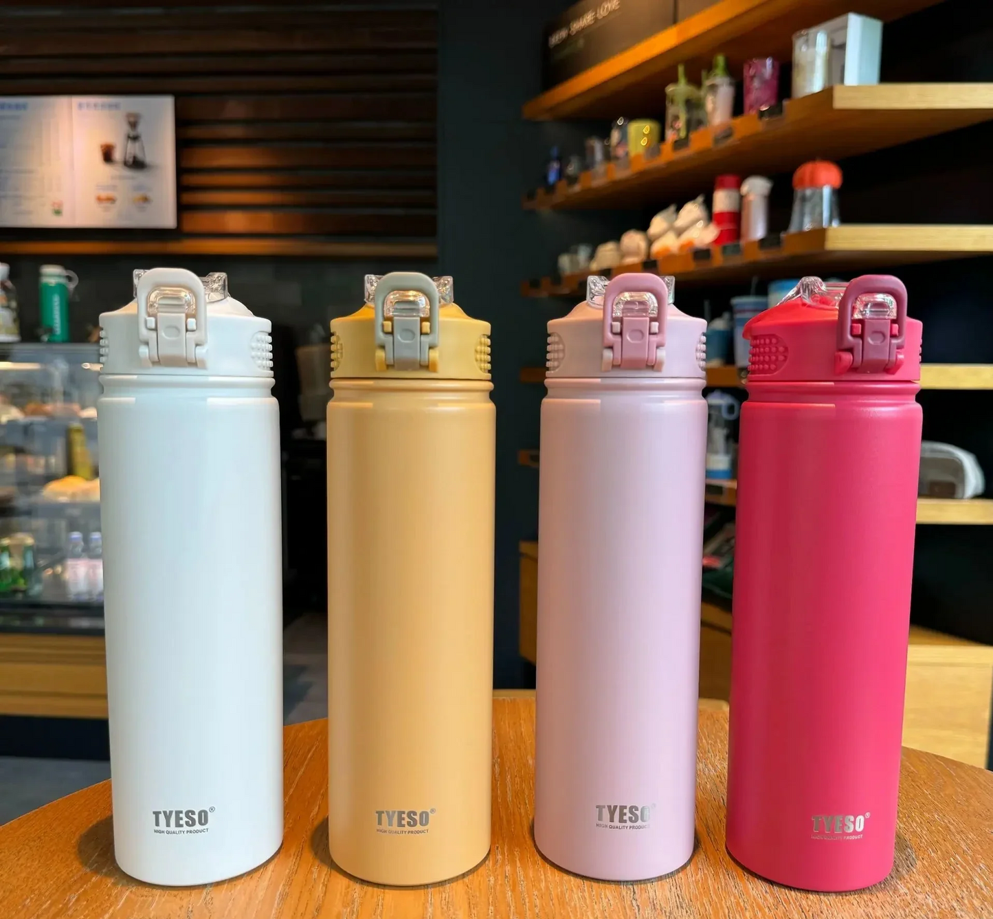 Stainless steel insulated bottle / thermos